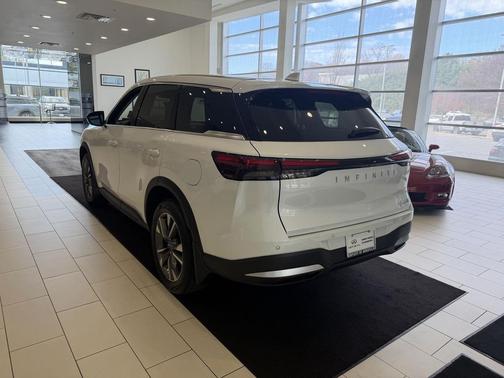 2026 INFINITI QX60 Pure
