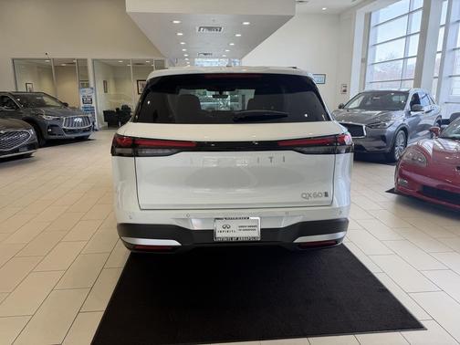 2026 INFINITI QX60 Pure