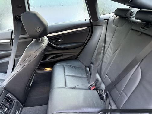 2018 BMW 330 Gran Turismo xDrive