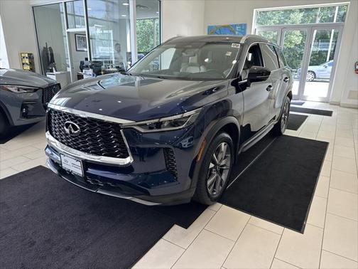 2022 INFINITI QX60 Luxe