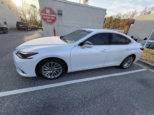 2021 Lexus ES 250 Base