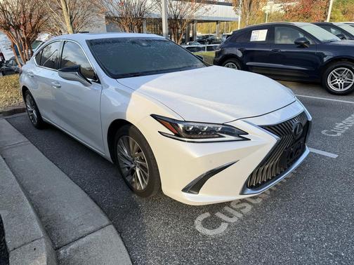 2021 Lexus ES 250 Base
