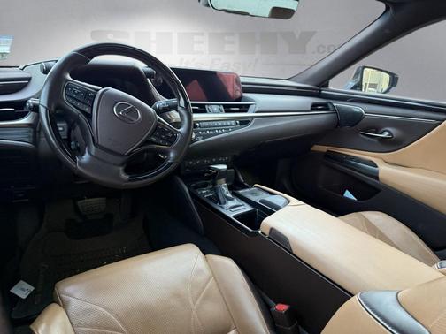 2021 Lexus ES 250 Base