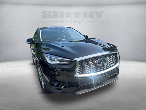 2023 INFINITI QX50 LUXE AWD
