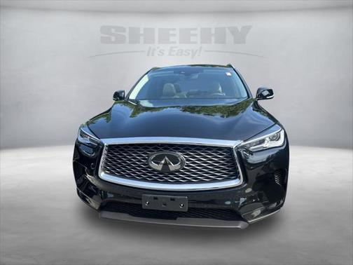 2023 INFINITI QX50 LUXE AWD