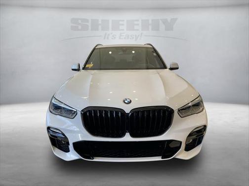 2021 BMW X5 M50i