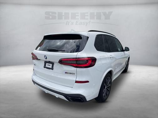 2021 BMW X5 M50i