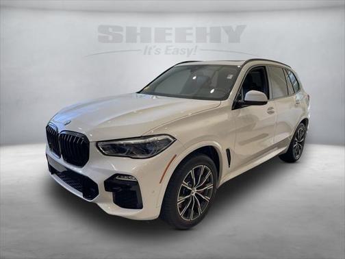 2021 BMW X5 M50i