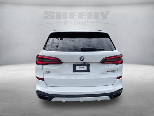 2021 BMW X5 M50i