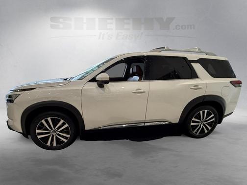 2023 Nissan Pathfinder Platinum 4WD