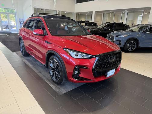 2025 INFINITI QX50 Sport AWD
