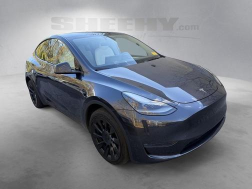 2024 Tesla Model Y Long Range Dual Motor All-Wheel Drive