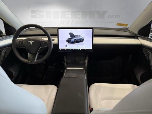 2024 Tesla Model Y Long Range Dual Motor All-Wheel Drive
