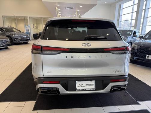 2023 INFINITI QX60 Pure