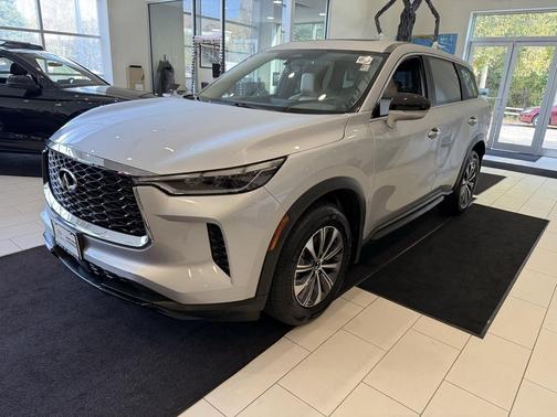 2023 INFINITI QX60 Pure