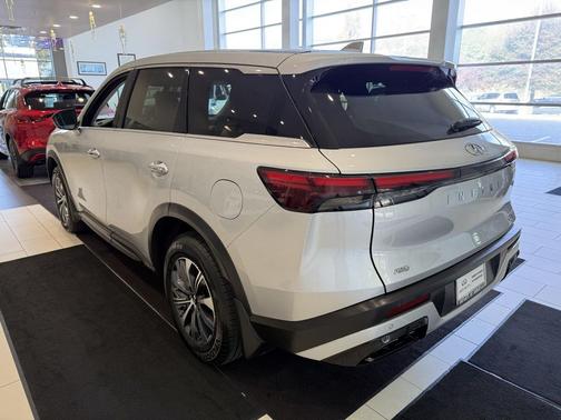 2023 INFINITI QX60 Pure