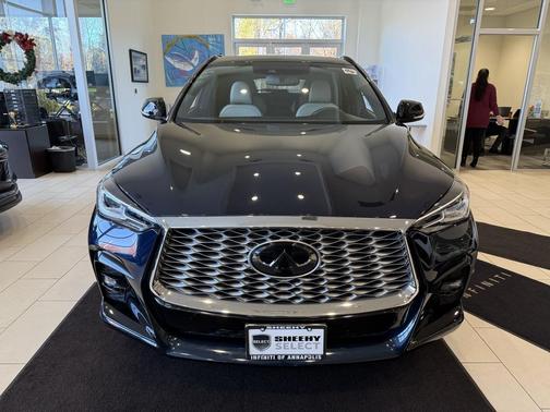 2023 INFINITI QX55 LUXE