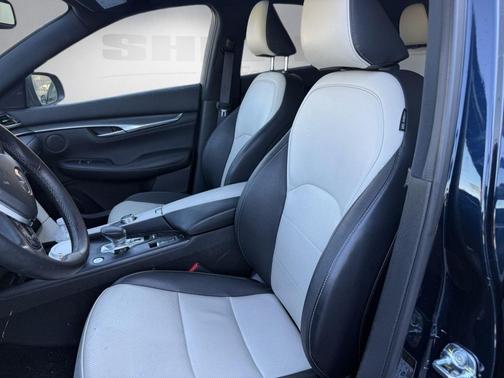 2023 INFINITI QX55 LUXE