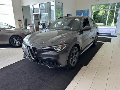2022 Alfa Romeo Stelvio Ti