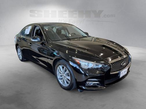 2015 INFINITI Q50 Premium