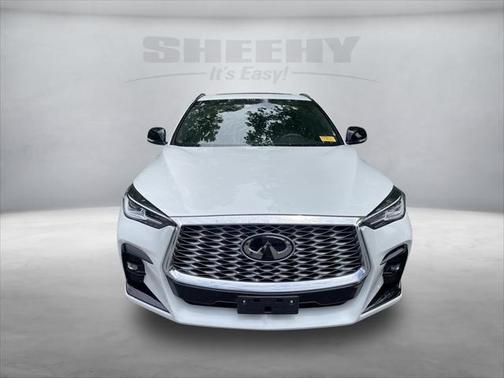 2023 INFINITI QX55 LUXE
