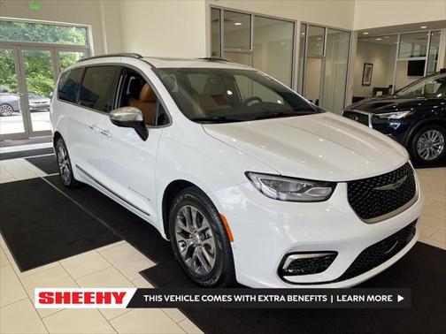 2023 Chrysler Pacifica L