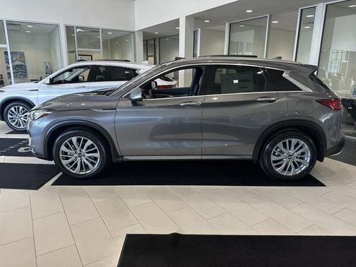 2025 INFINITI QX50 Luxe AWD