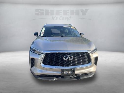 2022 INFINITI QX60 Luxe