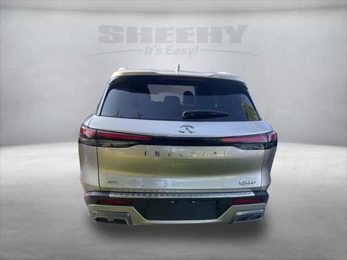 2022 INFINITI QX60 Luxe