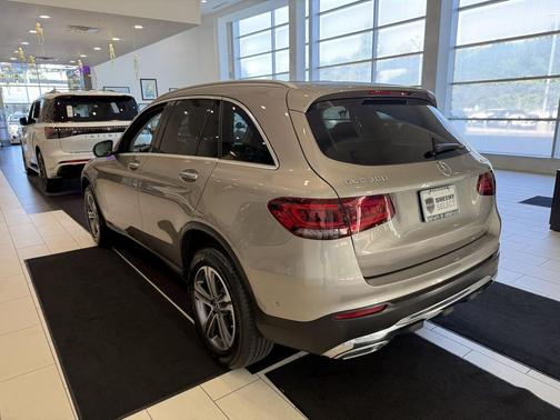2021 Mercedes-Benz GLC 300 4MATIC