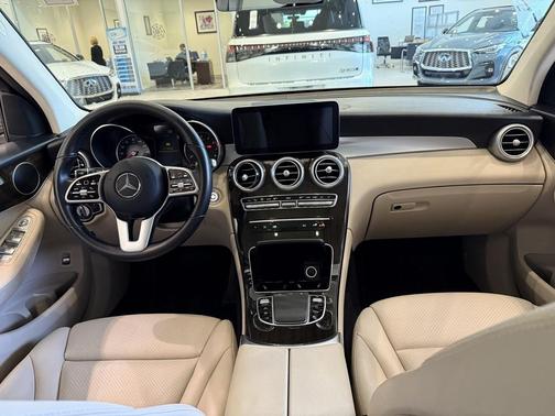 2021 Mercedes-Benz GLC 300 4MATIC