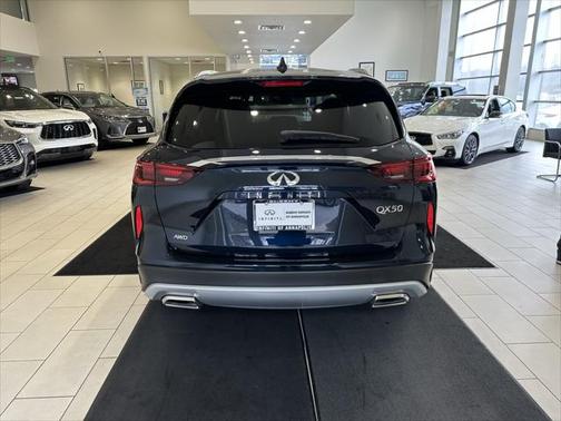 2025 INFINITI QX50 Luxe AWD
