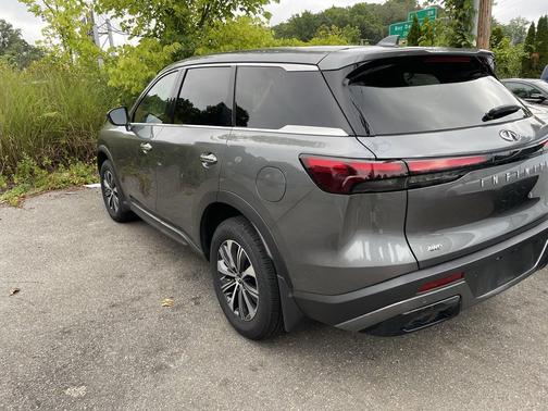 2024 INFINITI QX60 Pure