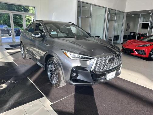 2025 INFINITI QX55 ESSENTIAL