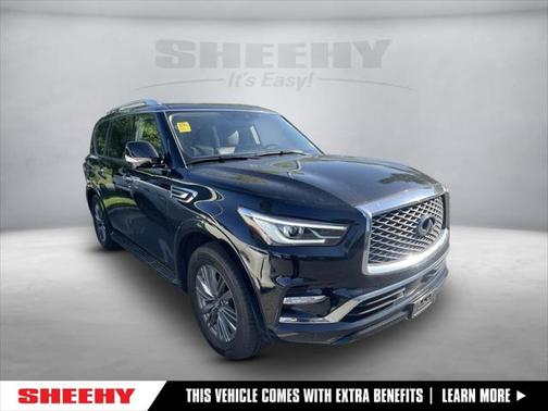 2022 INFINITI QX80 Luxe