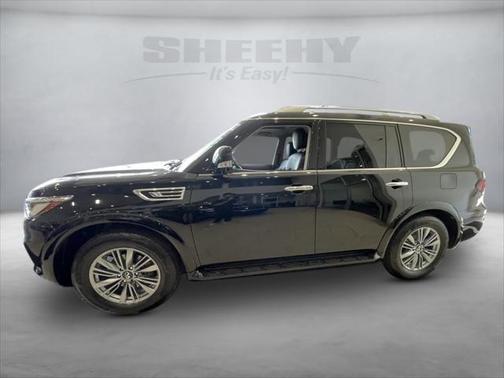2022 INFINITI QX80 Luxe