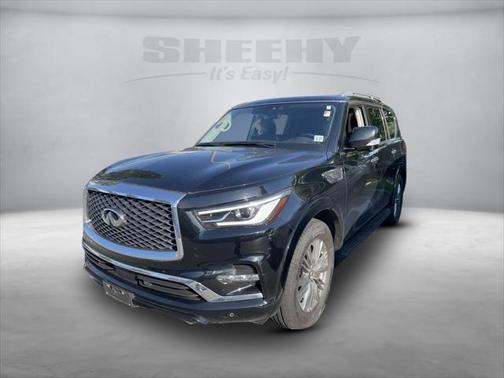 2022 INFINITI QX80 Luxe