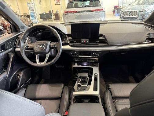2024 Audi Q5 45 S line Premium Plus