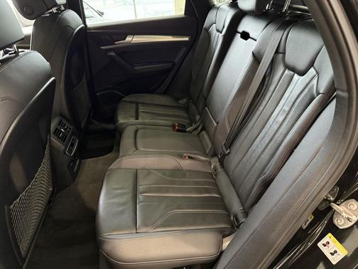 2024 Audi Q5 45 S line Premium Plus