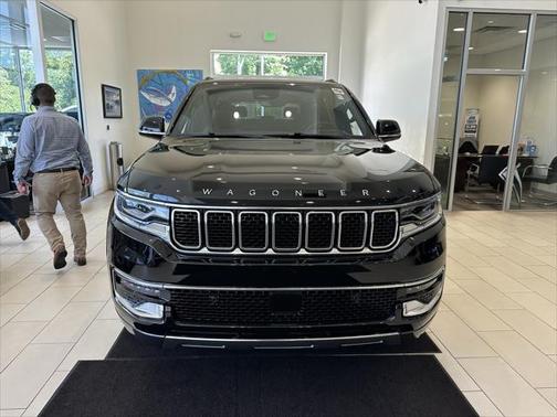 2022 Jeep Wagoneer Series III 4x4