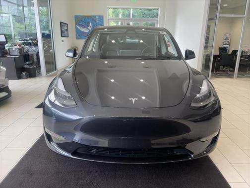 2025 Tesla Model Y Long Range Dual Motor All-Wheel Drive