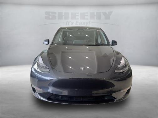 2025 Tesla Model Y Long Range Dual Motor All-Wheel Drive
