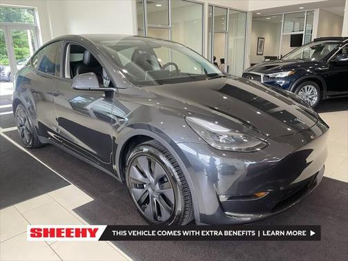 2025 Tesla Model Y Long Range Dual Motor All-Wheel Drive