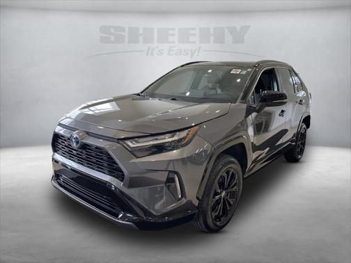 2022 Toyota RAV4 Hybrid SE