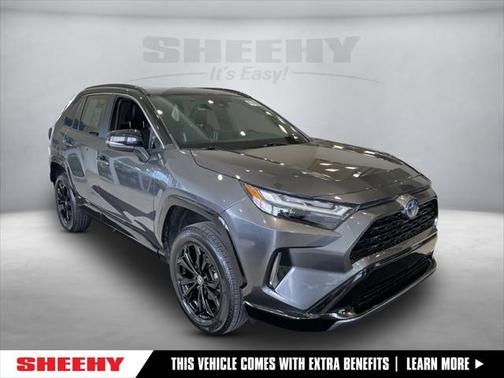 2022 Toyota RAV4 Hybrid SE