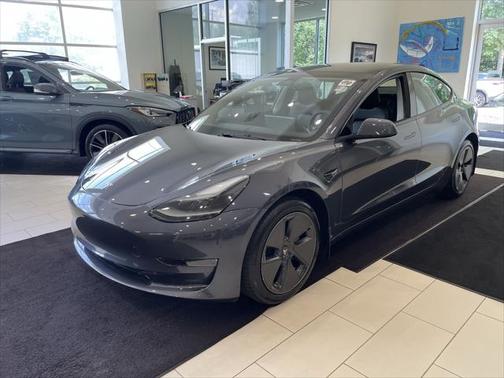 2023 Tesla Model 3 Standard Range