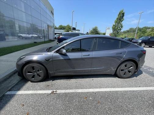 2023 Tesla Model 3 Standard Range
