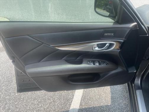 2012 INFINITI M37x Base