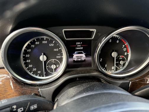 2014 Mercedes-Benz M-Class 4MATIC