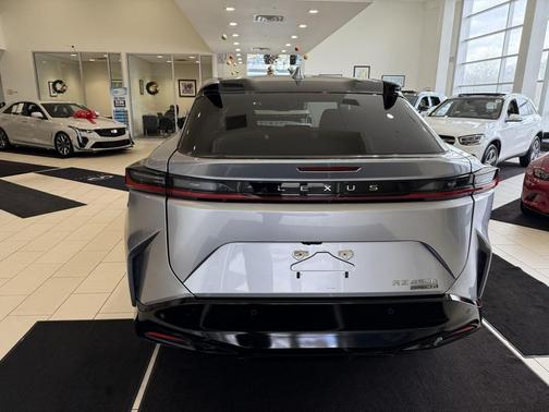 2023 Lexus RZ 450e Premium